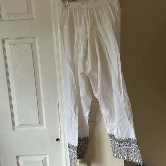 Pakistani/Indian CHINYERE embroidered shalwar - Picture 3 of 5